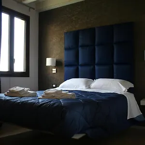 2* Bed and breakfast Bamboo Luxury